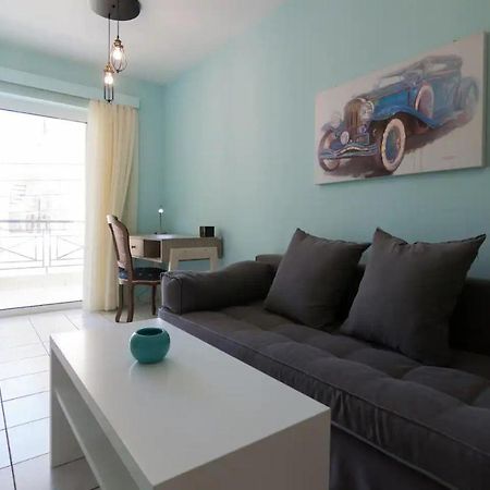 01 - Cosy Apartment At The Heart Of City Iraklion Buitenkant foto